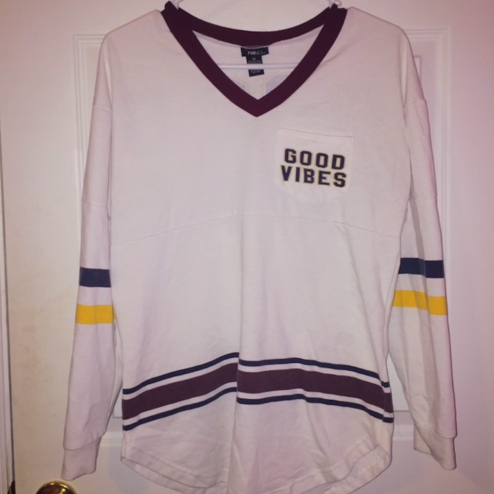 Long Sleeve Good Vibes Shirt